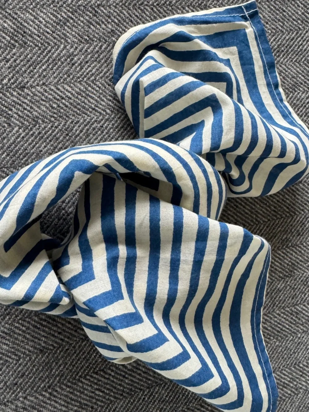 NWOT, HEMLOCK BANDANA/SCARF IN CUTE SKY BLUE STRIPE
